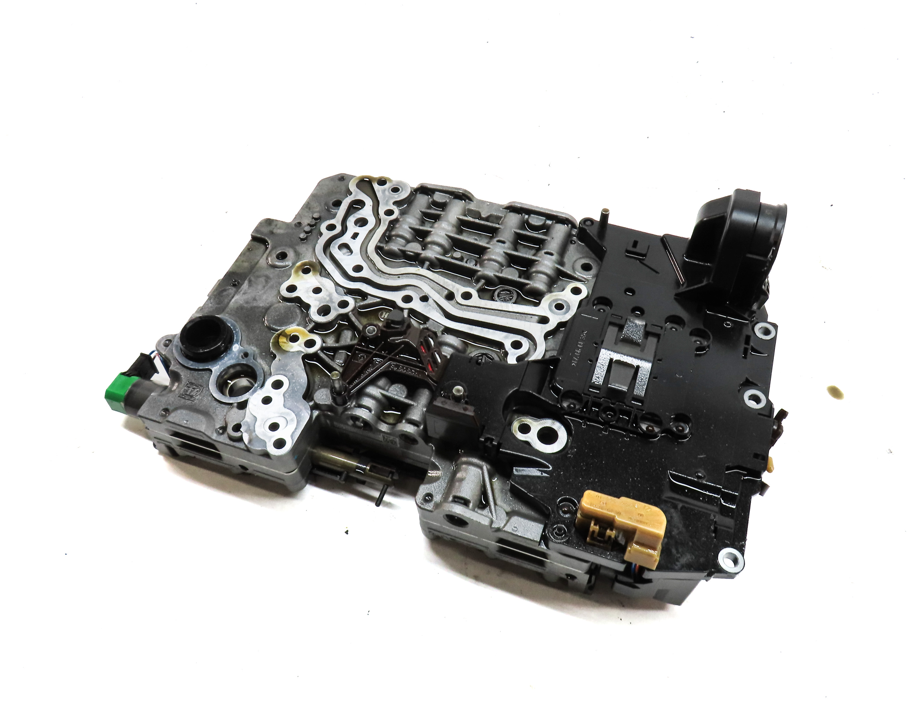 2011-2014 BMW X3 (F25) A/T 35iX 8HP-45 8 SPEED AUTOMATIC TRANSMISSION VALVE BODY — exact item pictured